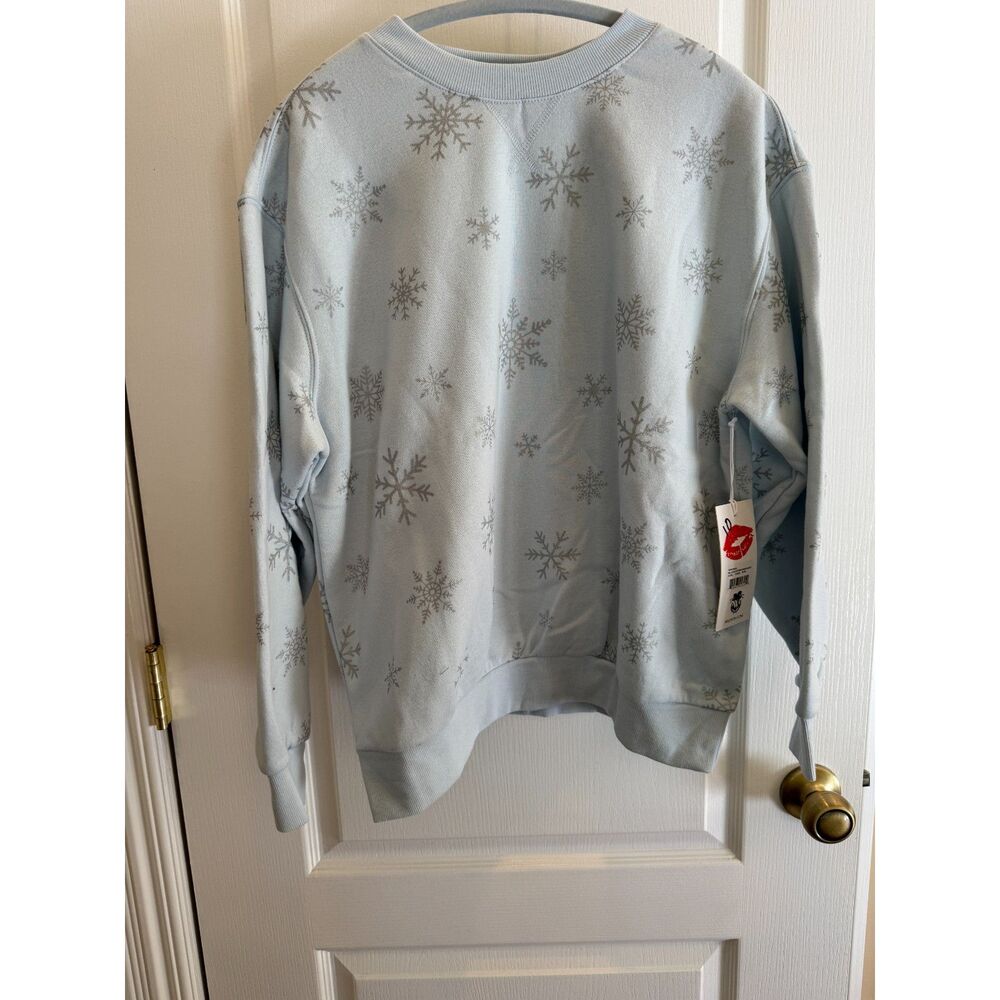 NWT Wildfox Snowflake Print Charlie Crewneck Sweatshirt - Size Small